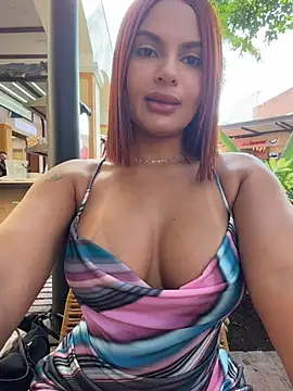 Irina_Velvett webcam