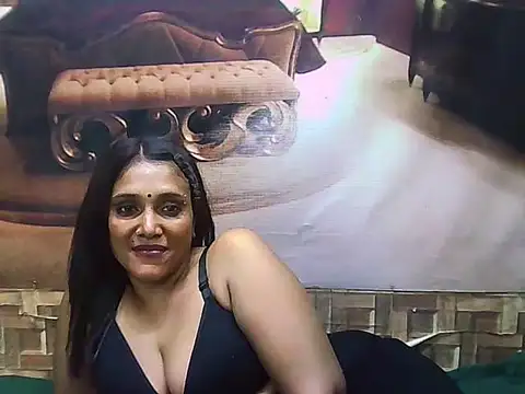 IndianSexyLady20 webcam