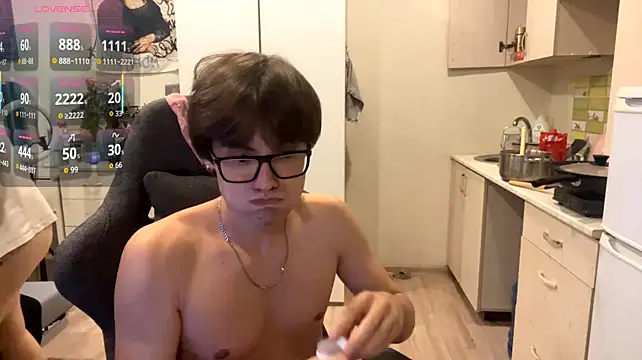 JadeNoiiir webcam