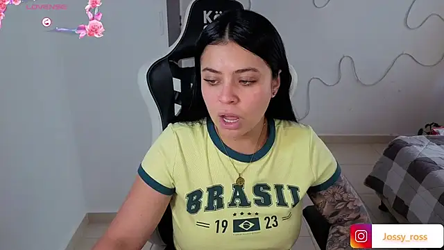 Victoryyy_ webcam