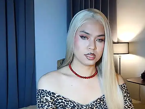 MistressLuna1 webcam