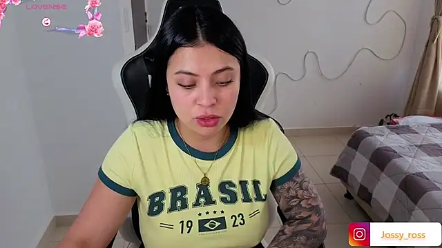 Victoryyy_ webcam