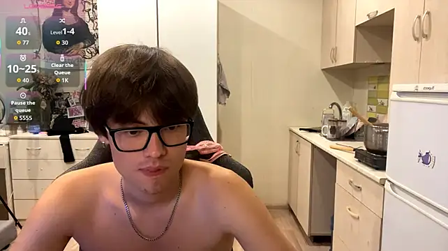 JadeNoiiir webcam