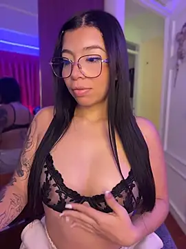 maaddyXXX webcam