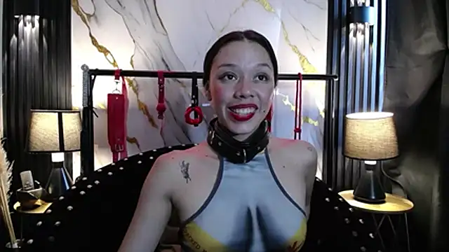 Doll4anall webcam