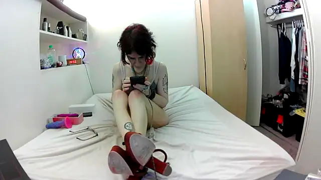 Empress_Lilith webcam