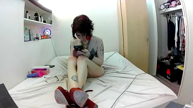 Empress_Lilith webcam