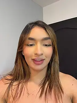 jenn_fit live cam on StripChat