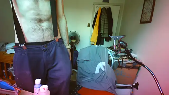 JohnnyMoves webcam