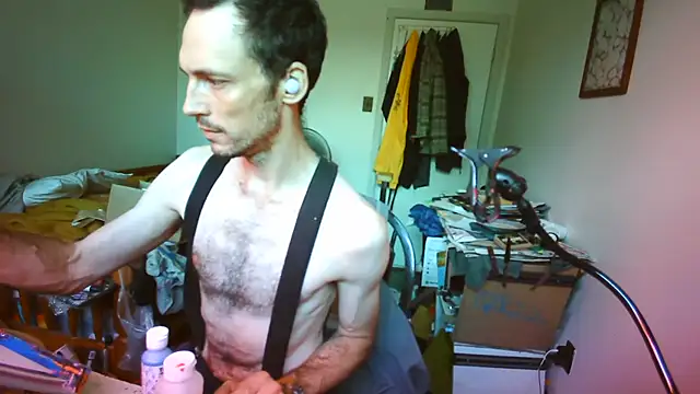 JohnnyMoves webcam