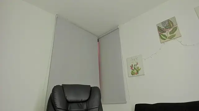 Naomy_foxx1 webcam