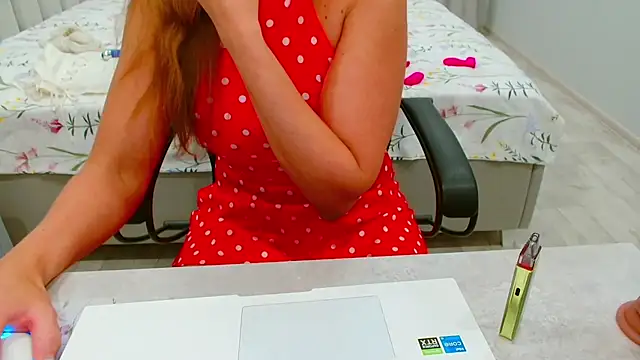 EveLove33 webcam