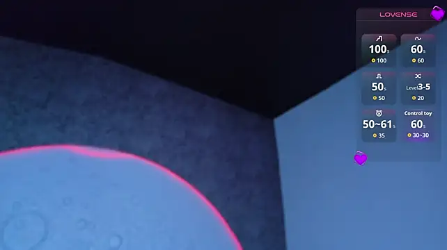 ReinaChloe webcam