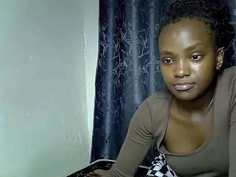 Lynne_pretty4 webcam