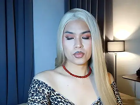 MistressLuna1 webcam