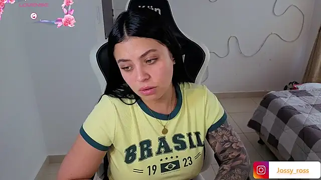 Victoryyy_ webcam