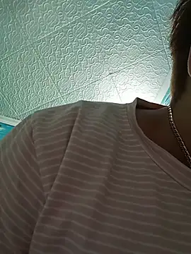 Tina_Mirabella webcam