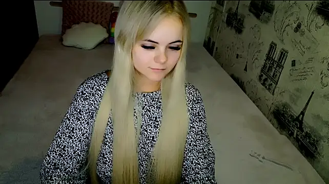 lovely-eyes webcam