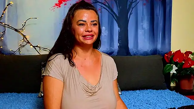 ElizabethEven webcam