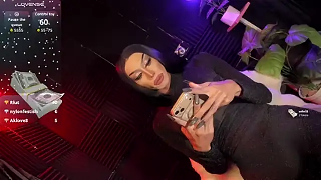 limitlessgoddes_mistress webcam