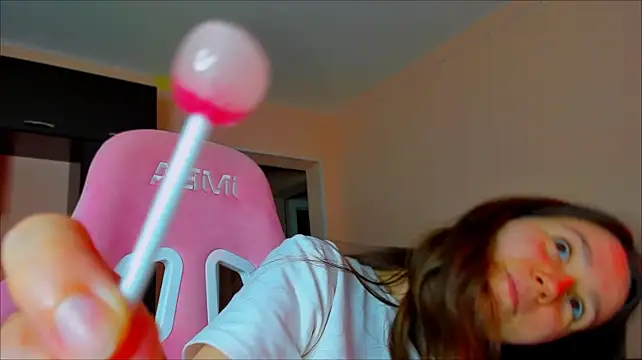 ameli_moon webcam