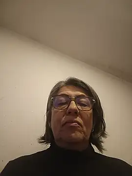 nocturnewhisper webcam