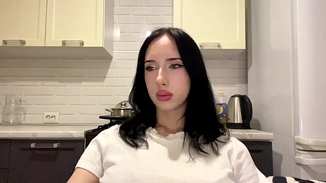 IsabellaQiueen webcam