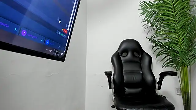 philip_miller3 webcam