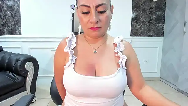 Imyourdirtymilf webcam