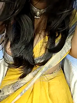 Curvy_Pooja webcam