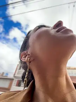Sasha-firee webcam