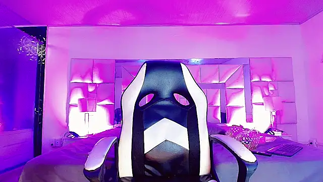 Britany_montiel webcam