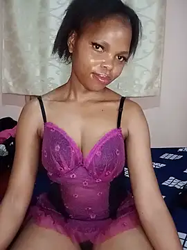 sexySmall52993 webcam