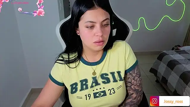 Victoryyy_ webcam