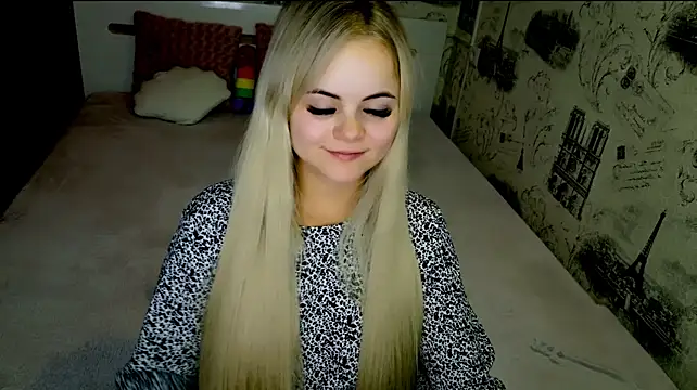 lovely-eyes webcam