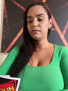 Sara-77 webcam