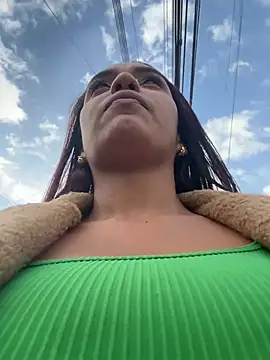 Sara-77 webcam