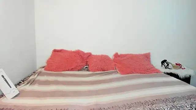 cristal-evanns webcam