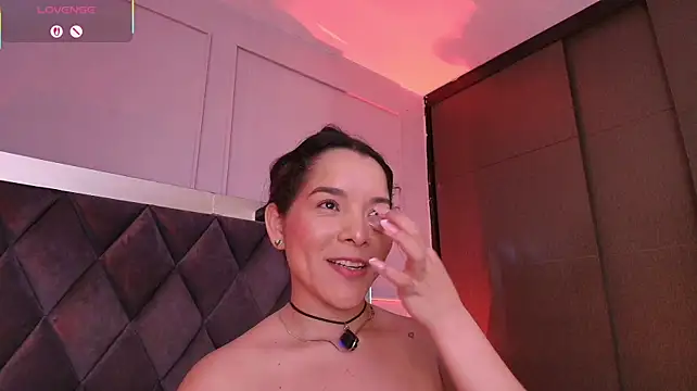 Evelyn__16 webcam