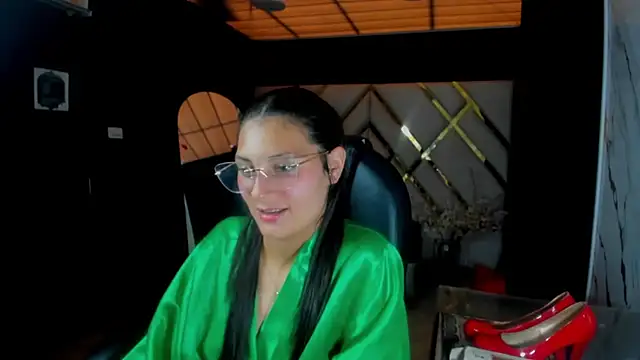 _Luna_Bennett webcam