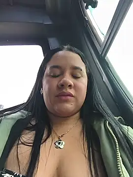 Kendra-daring webcam