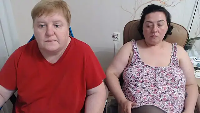 Lindy-Jeanie webcam
