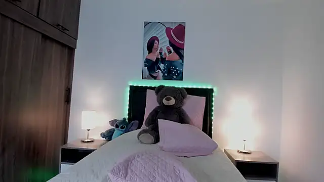alana_greey_ webcam