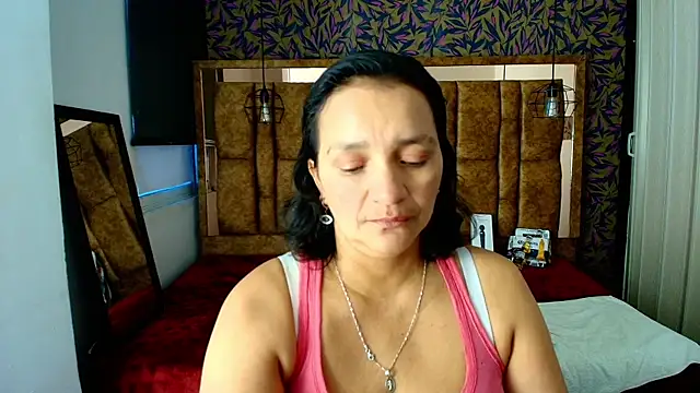 MarilynMiilf_ webcam