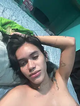 bunnydollstella1 webcam