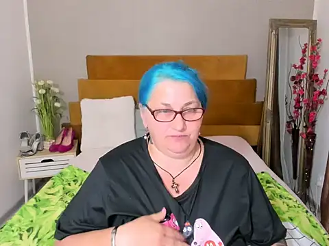 Sugarmommy_69X webcam