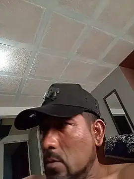 Ernesthot82 webcam