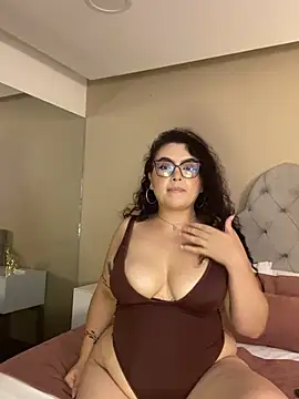 AlmaraRouge webcam