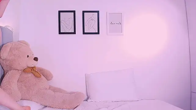 DannaHyde webcam