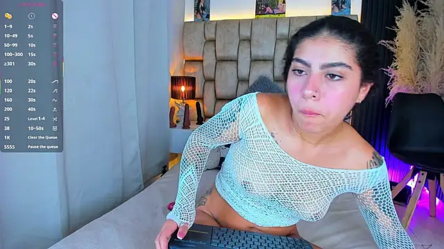 little_sophie18 webcam